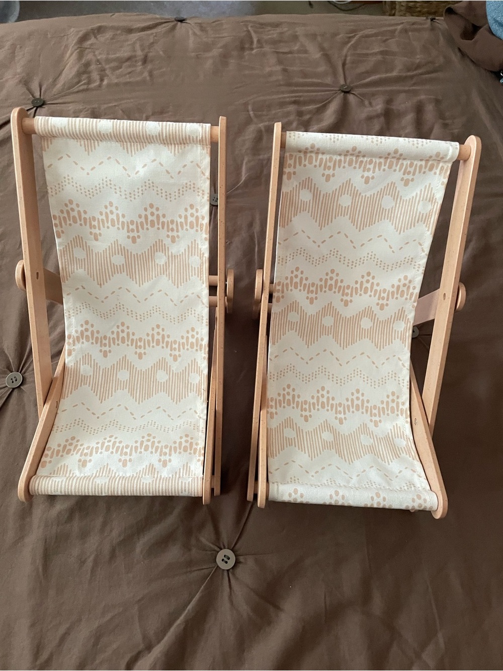 American Girl Beige and Cream Patterned Doll Deck Chairs - Pair